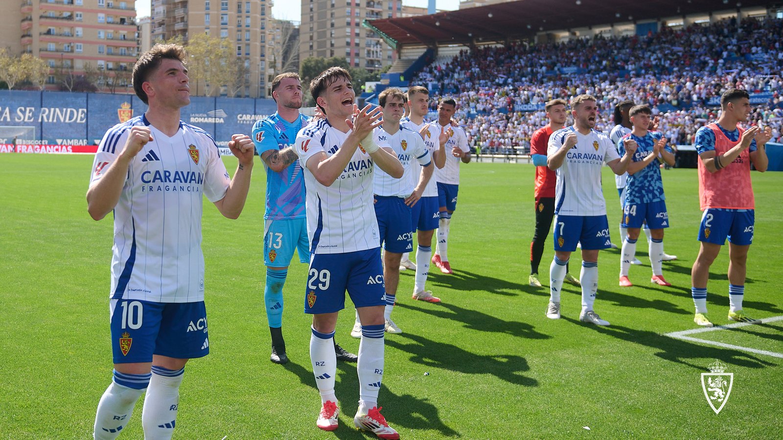 El Real Zaragoza vence en La Romareda al CD Mirandés (1-0) | Real Zara...